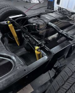 2001-2010  Chevrolet / GMC 6/8 Drop kit 