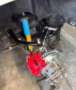 2001-2010  Chevrolet / GMC 6/8 Drop kit 
