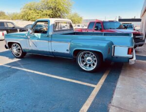  1973-1991 Chevrolet / GMC C20/C30 6/8 Drop Kit